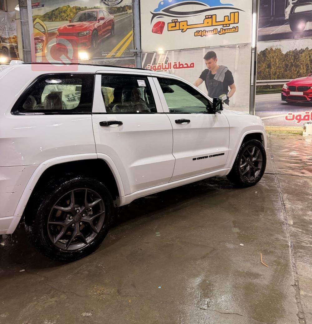 جيب جراند شيروكي